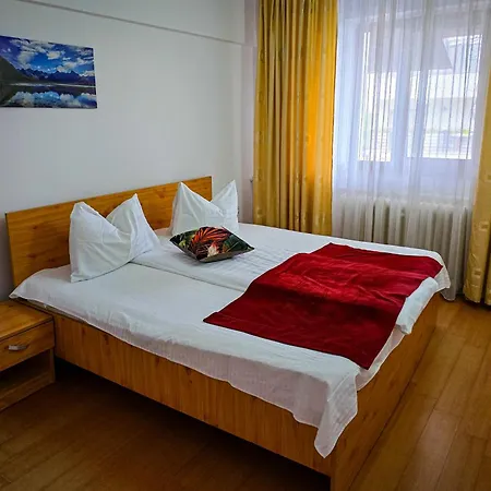 Otel Hotel Horezu 3*